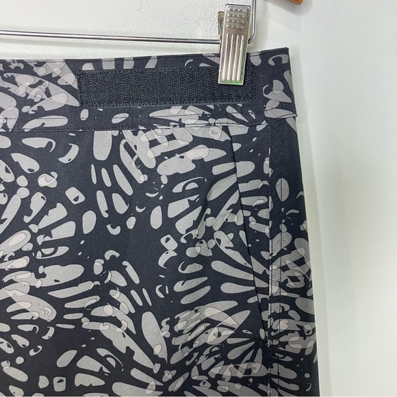 Rip Skirt wrap skirt black gray size large - Picture 4 of 7